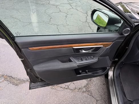 Used 2017 Honda CR-V EX image 35