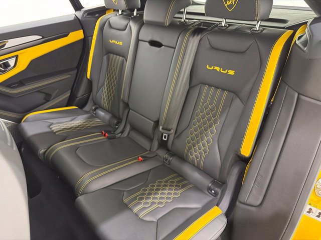 Used 2023 Lamborghini Urus S AWD/4WD image 17