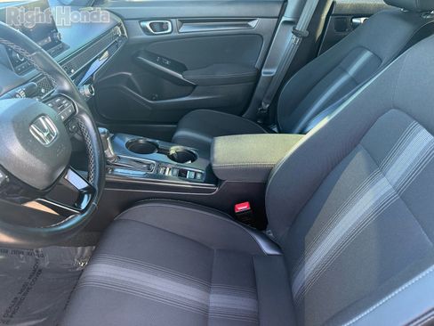 Used 2023 Honda Civic Sport image 12