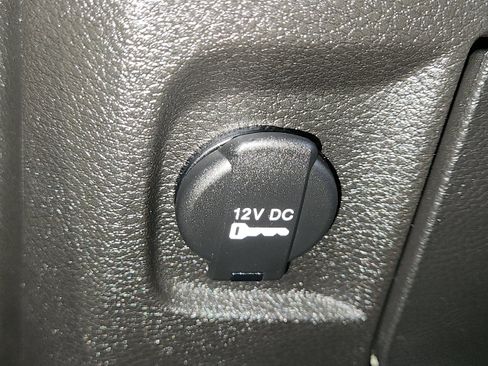 Used 2024 RAM 1500 Warlock AWD/4WD image 22
