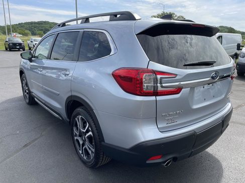 Used 2024 Subaru Ascent Limited AWD/4WD image 4