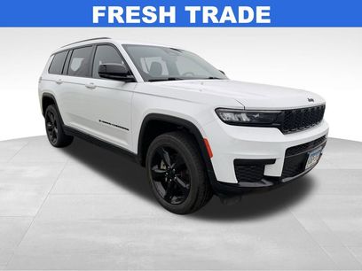 Used 2023 Jeep Grand Cherokee L Laredo