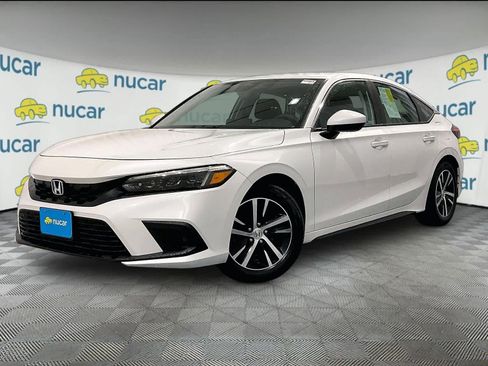 Used 2023 Honda Civic LX image 3
