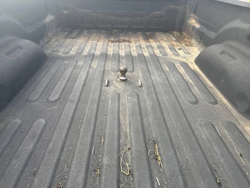 Used 2022 RAM 3500 Laramie AWD/4WD image 5