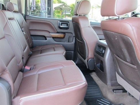 Used 2014 Chevrolet Silverado 1500 High Country w/ High Country Premium Package AWD/4WD image 37