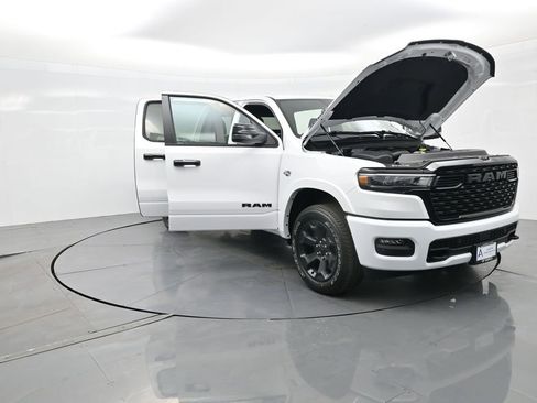 New 2026 RAM 1500 4x4 Crew Cab image 43