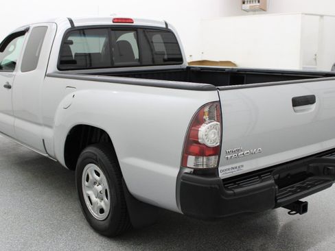 Used 2010 Toyota Tacoma 2WD Access Cab image 6