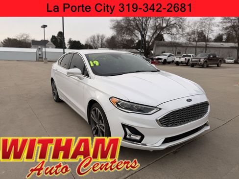 Used 2019 Ford Fusion Titanium image 1