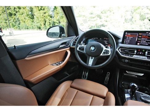 Used 2023 BMW X3 xDrive30i w/ M Sport Package AWD/4WD image 5