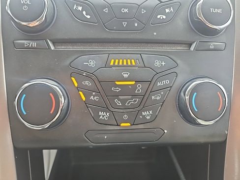 Used 2018 Ford Fusion S image 21