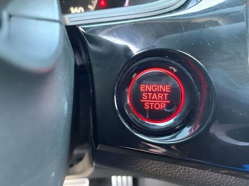 Used 2025 Honda Civic Sport image 23