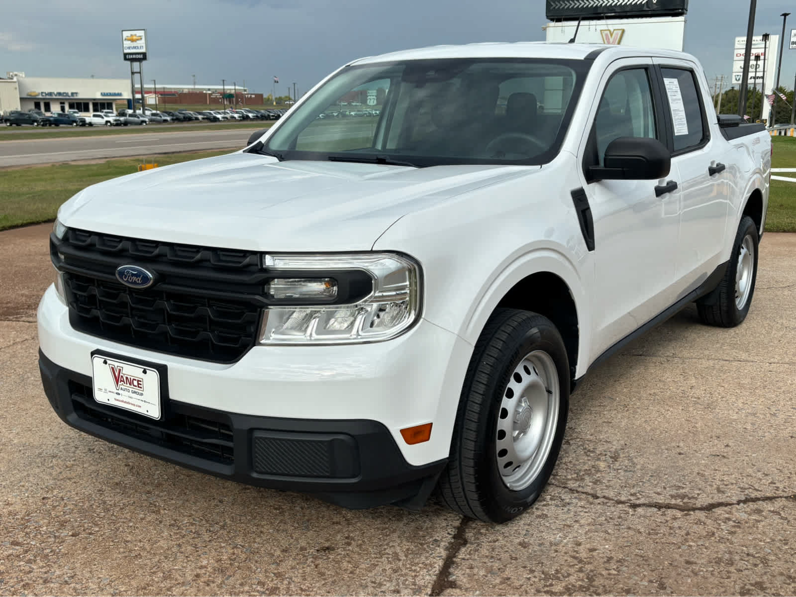 Used 2022 Ford Maverick XL w/ Equipment Group 100A Standard AWD/4WD image 3