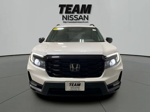 Used 2023 Honda Passport Elite image 2