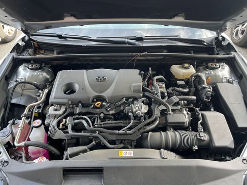 Used 2025 Toyota Camry LE image 31