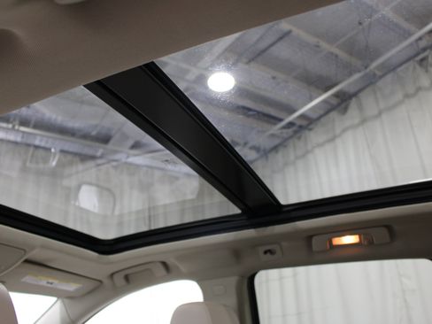 Used 2012 Cadillac SRX Performance FWD image 23