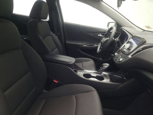 Used 2025 Chevrolet Malibu LT FWD image 21