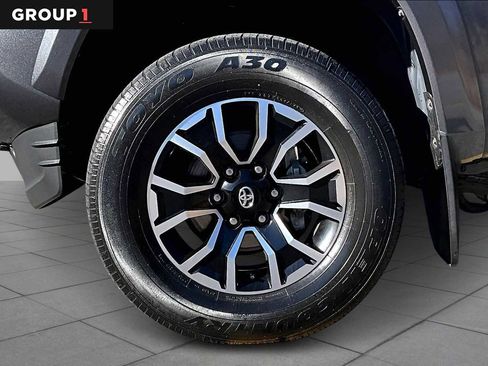 Certified 2022 Toyota Tacoma TRD Sport image 10