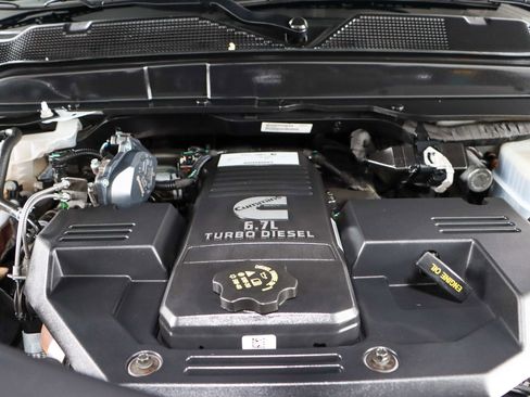 Used 2022 RAM 2500 Big Horn image 32