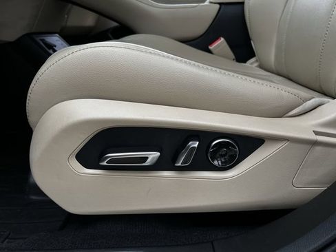 Used 2024 Acura RDX SH-AWD image 27