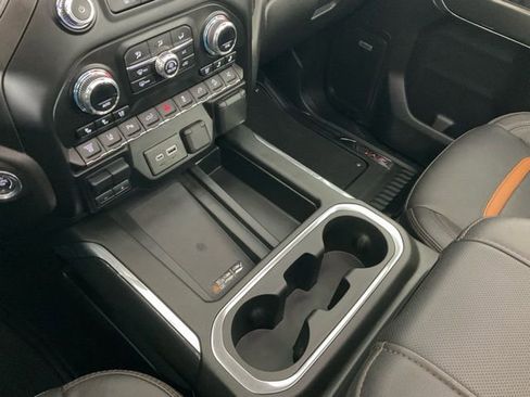 Used 2023 GMC Sierra 2500 AT4 w/ AT4 Premium Plus Package image 15