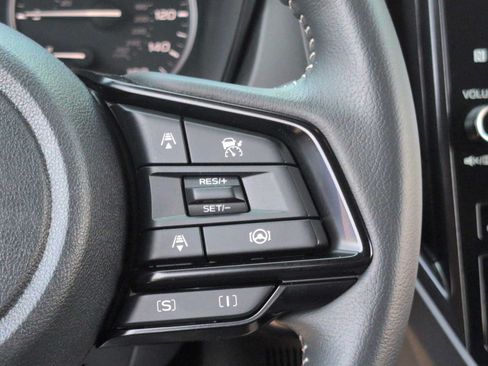 Used 2026 Subaru Forester Premium AWD/4WD image 25