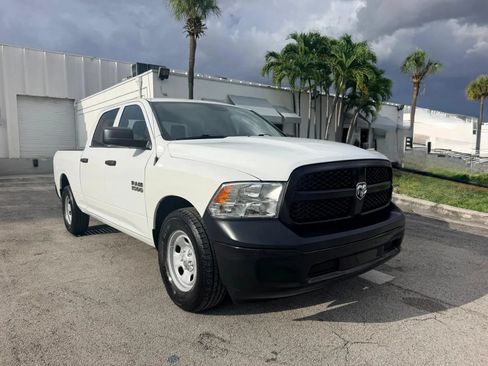 Used 2018 RAM 1500 Tradesman RWD image 1