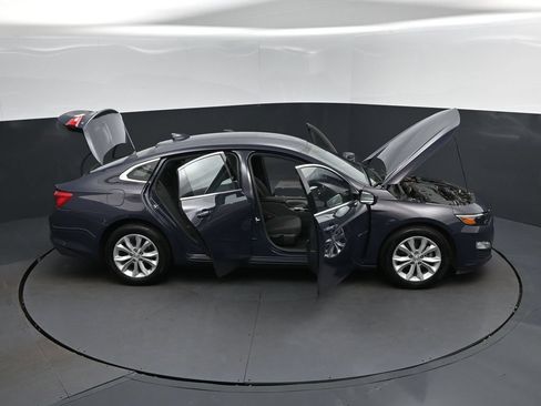 Used 2025 Chevrolet Malibu LT FWD image 50