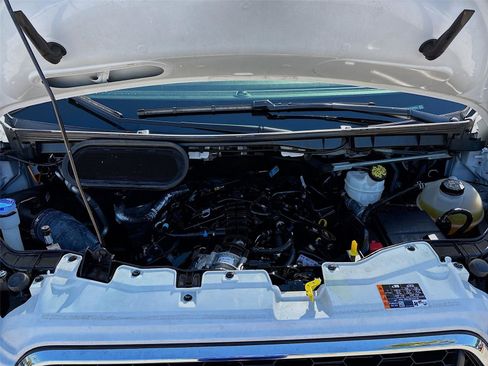 Used 2023 Ford Transit 350 XLT image 32