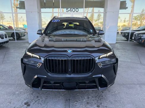 Used 2024 BMW X7 xDrive40i w/ M Sport Package AWD/4WD image 2
