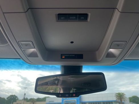 Used 2018 Chevrolet Tahoe LS RWD image 24