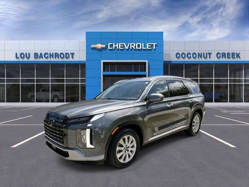 Used 2025 Hyundai Palisade SEL FWD image 4