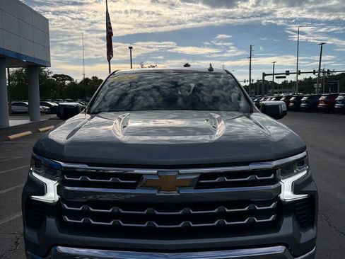 Used 2024 Chevrolet Silverado 1500 LTZ AWD/4WD image 8