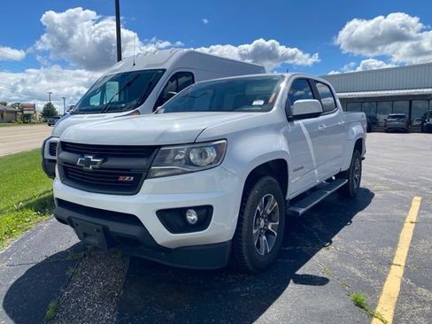 Used 2016 Chevrolet Colorado Z71 AWD/4WD image 17