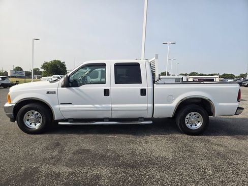 Used 2001 Ford F250 XLT RWD image 4