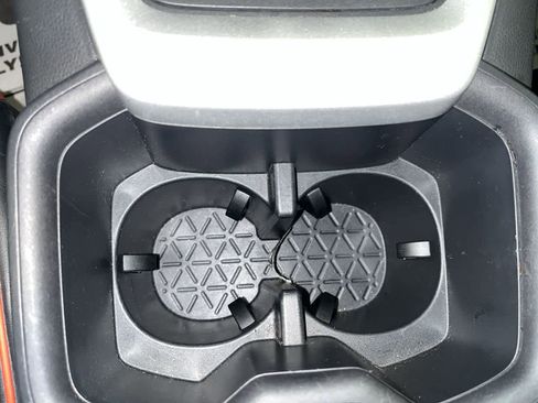 Used 2024 Toyota RAV4 XLE w/ Convenience Package image 21