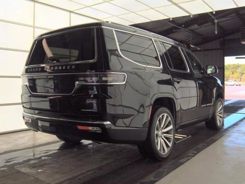 Used 2023 Jeep Grand Wagoneer Series II w/ Flexible Seating Group image 7