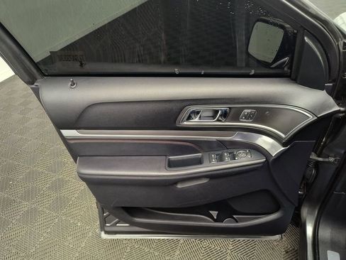 Used 2019 Ford Explorer Sport w/ Equipment Group 401A image 12