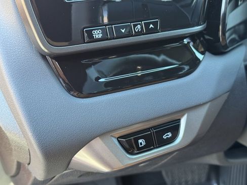 Used 2025 Lexus RX 350 FWD w/ Technology Package image 17