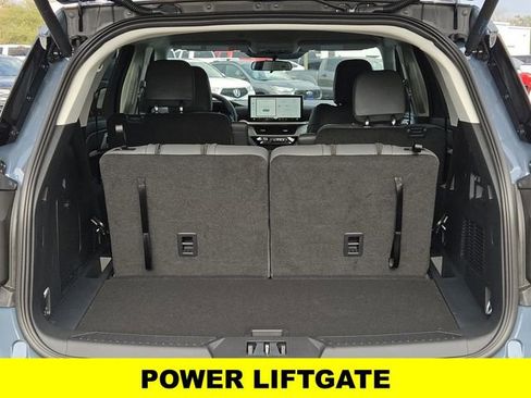 New 2026 Ford Explorer Active w/ Active Comfort Package image 11