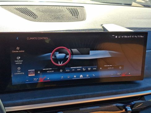 Certified 2025 BMW X5 xDrive40i w/ M Sport Package image 16