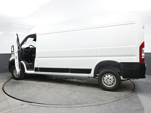 Used 2023 RAM ProMaster 2500 FWD image 45