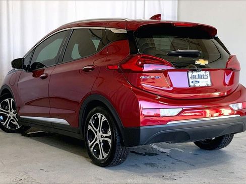 Used 2019 Chevrolet Bolt Premier w/ Infotainment Package image 10