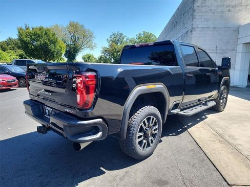 Certified 2022 GMC Sierra 2500 AT4 w/ Gooseneck/5TH Wheel Package image 9
