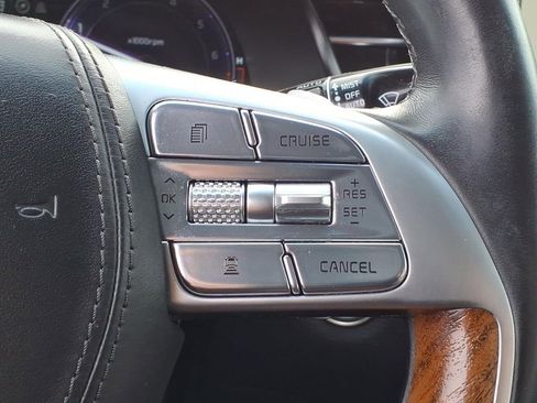Used 2019 Kia K900 Luxury w/ VIP Package AWD/4WD image 25