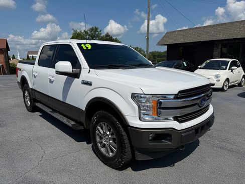 Used 2019 Ford F150 Lariat w/ Equipment Group 501A Mid image 2