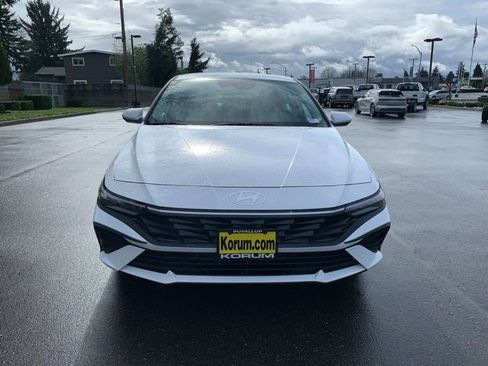 New 2026 Hyundai Elantra Blue image 8