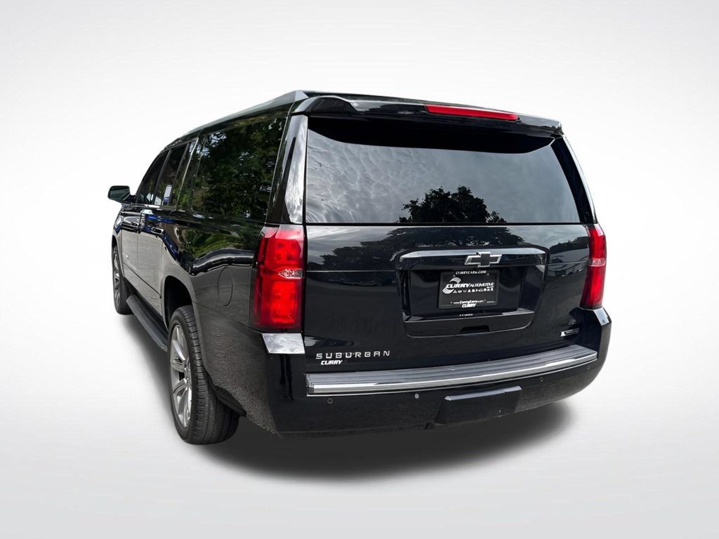 Used 2017 Chevrolet Suburban Premier AWD/4WD image 5