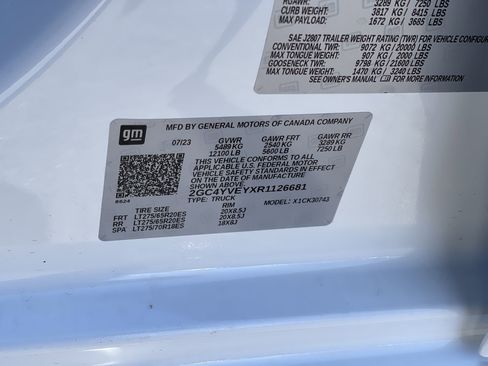 Certified 2024 Chevrolet Silverado 3500 High Country image 35