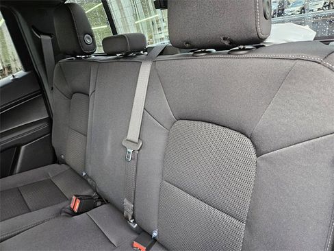 New 2025 GMC Canyon Elevation w/ Convenience Package image 14