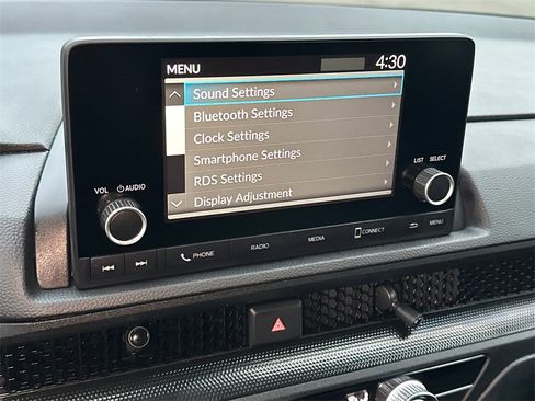 Used 2025 Honda CR-V LX image 23